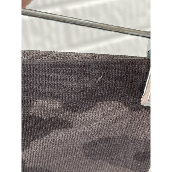 Spanx Leggings Small Camo Gray Look At Me Now Seamless Cropped - Picture 8 of 11